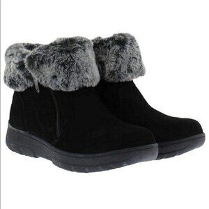 KHOMBU Jessica Boots Women’s Size 7 Black Suede Faux Fur Lined Ankle Winter